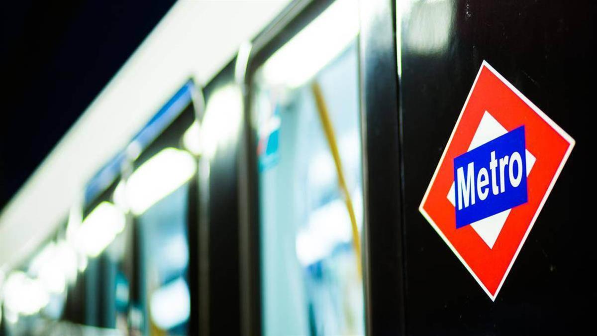 La línea estuvo parada por obras en sus estaciones