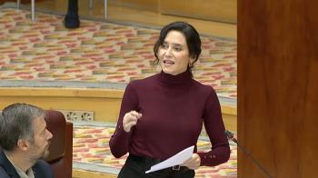 La presidenta de la Comunidad de Madrid defiende su gestión de las universidades frente a la del Gobierno central