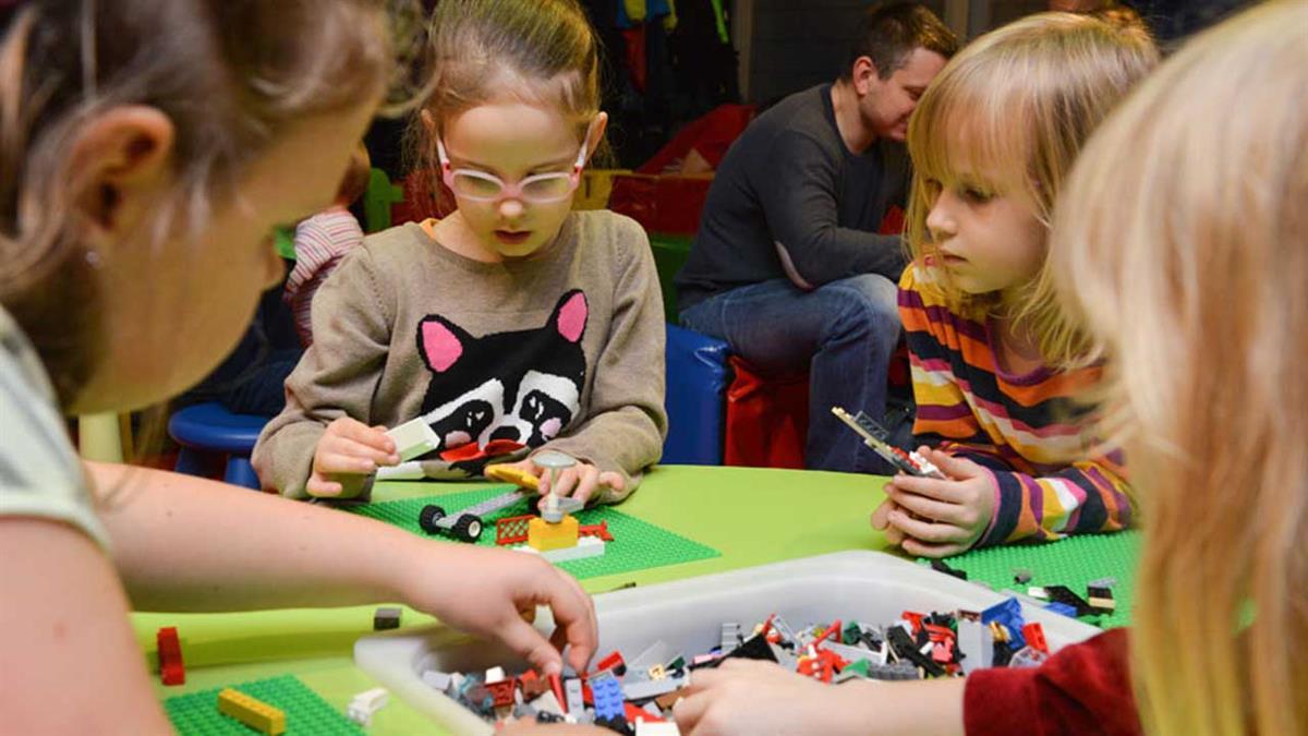 Puedes visitarlo en el Centro Comercial Plaza Río 2