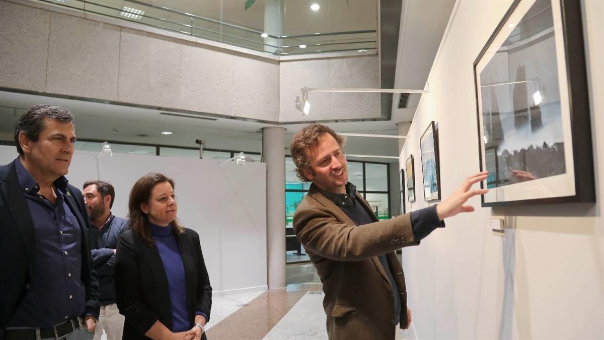 El autor se vuelca en transmitir emociones con sus once fotografías de naturaleza, la gran mayoría captadas en Asturias
