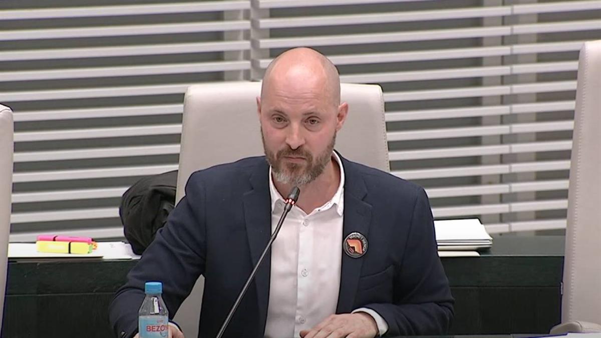 El delegado de Movilidad asegura que lo que pide el PSOE ya lo están haciendo