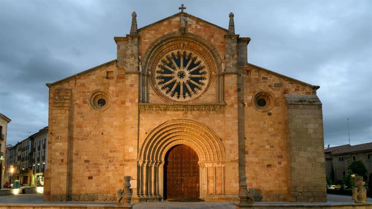 La agrupación ofrece un concierto en la iglesia de San Pedro Apóstol