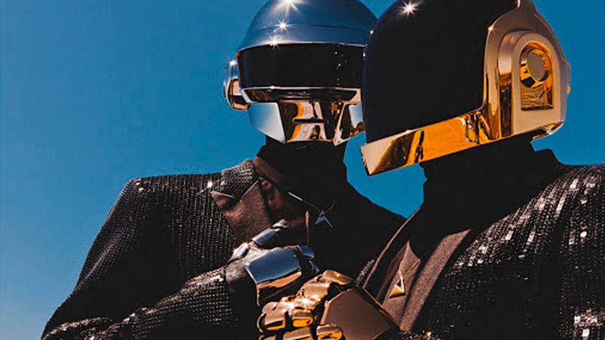 Lo han hecho público con el lanzamiento de 'Epilogue', un vídeo sin diálogo que muestra su 'autodestrucción'