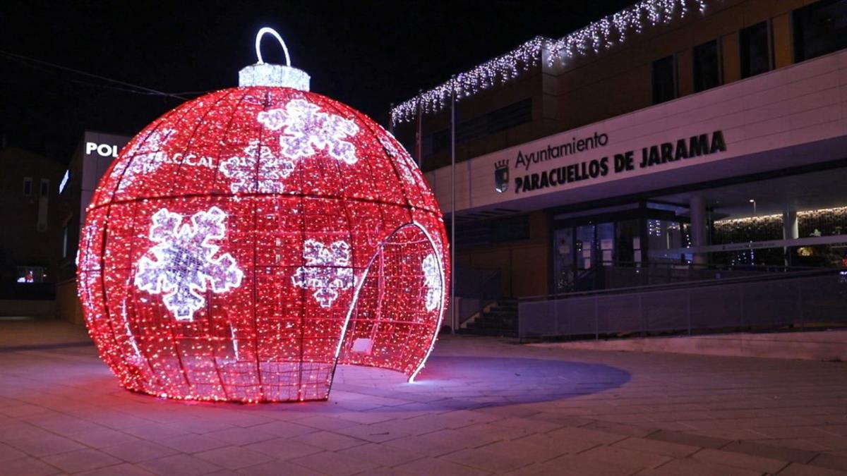 La programación municipal incrementa la afluencia de vecinos a las zonas comerciales