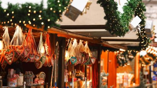 La Navidad impulsa la economía local en Sanse
