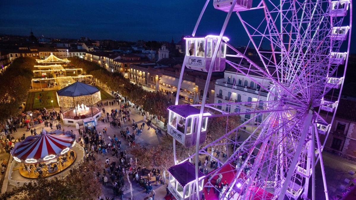La programación navideña y la afluencia turística incrementan la actividad del comercio y la hostelería 