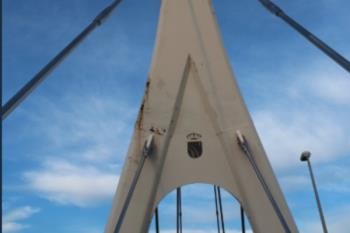 El informe de los técnicos indica que la estructura presenta un comportamiento normal y no tiene riesgo alguno