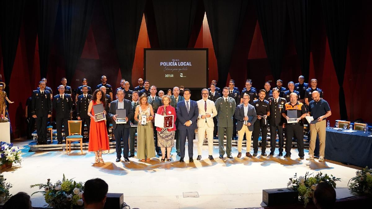 La Policía Local conmemora el día de su Patrón con la entrega de sus Medallas