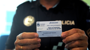La tarjeta contiene información relativa a su identidad