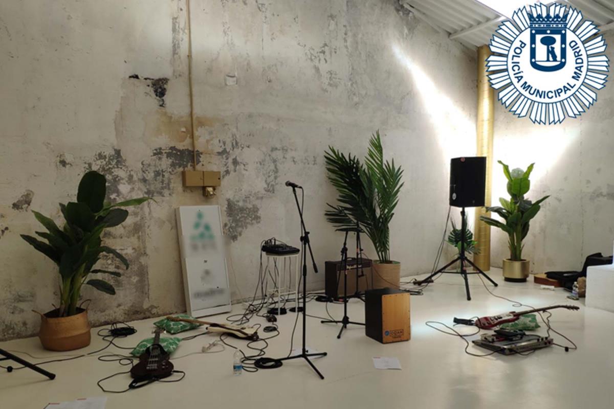 En dos de estas fiestas habia mas de medio centenar de personas