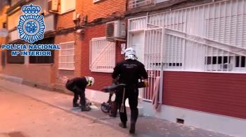 La policía nacional y la guardia civil han trabajo para desmantelar a una banda latina