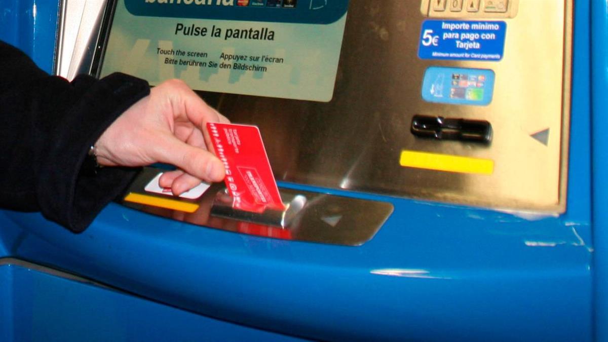 La venta de tarjetas personales aumenta por encima del 80%