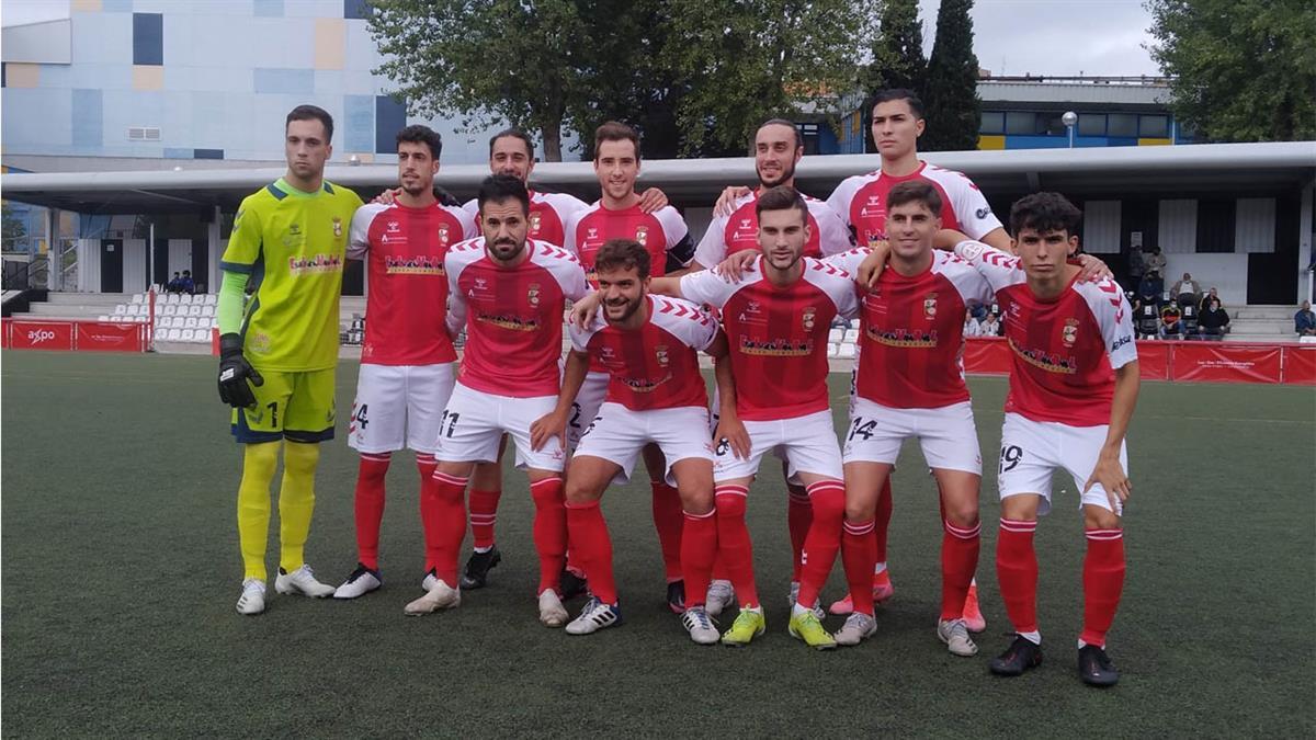 Un Golazo de Dani Ponce saca tres puntos de La Mina ante el Carabanchel