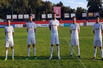 El equipo alcalaíno aprovechó para anunciar la tercera equipación con los nuevos fichajes
