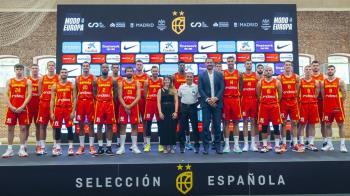 Sofía Miranda ha agradecido a los jugadores de la Selección Española de baloncesto durante el acto que da el pistoletazo de salida a su gira 