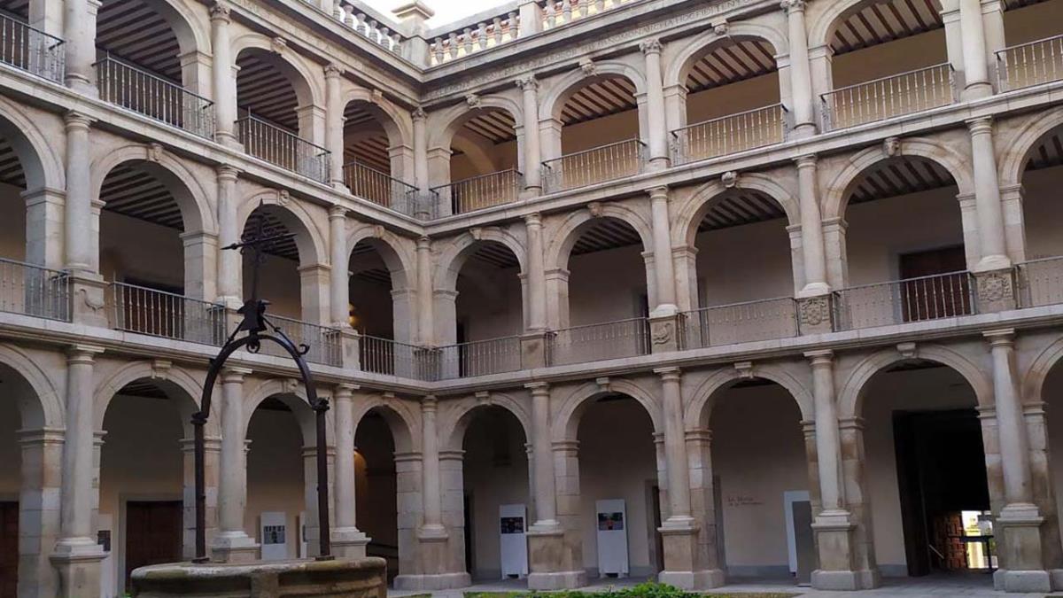 El Pleno aprueba concederle el título de "Hija Predilecta" a una de las instituciones más importantes de la ciudad