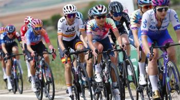 ¡La Vuelta Ciclista Femenina recorrerá las calles de Colmenar! 