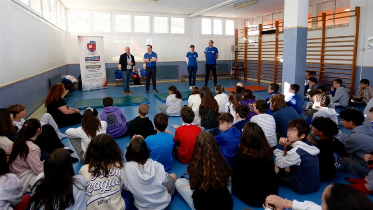 Estos cursos se dirigen a alumnos y alumnas de 6º de Educación Primaria de la ciudad