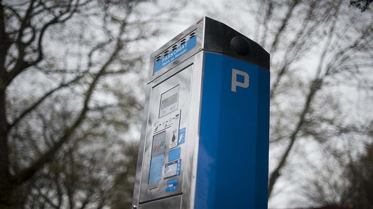 Se recupera el horario habitual, pero la zona azul continuará siendo gratis durante una hora