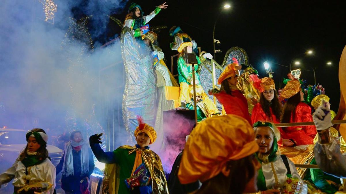 Las carrozas de la Cabalgata se podrán visitar en el recinto ferial del Parque de la Marina