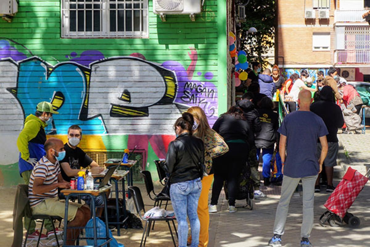 En la capital, son unas 45.500 personas las que han solicitado ayuda alimenticia a bancos sociales