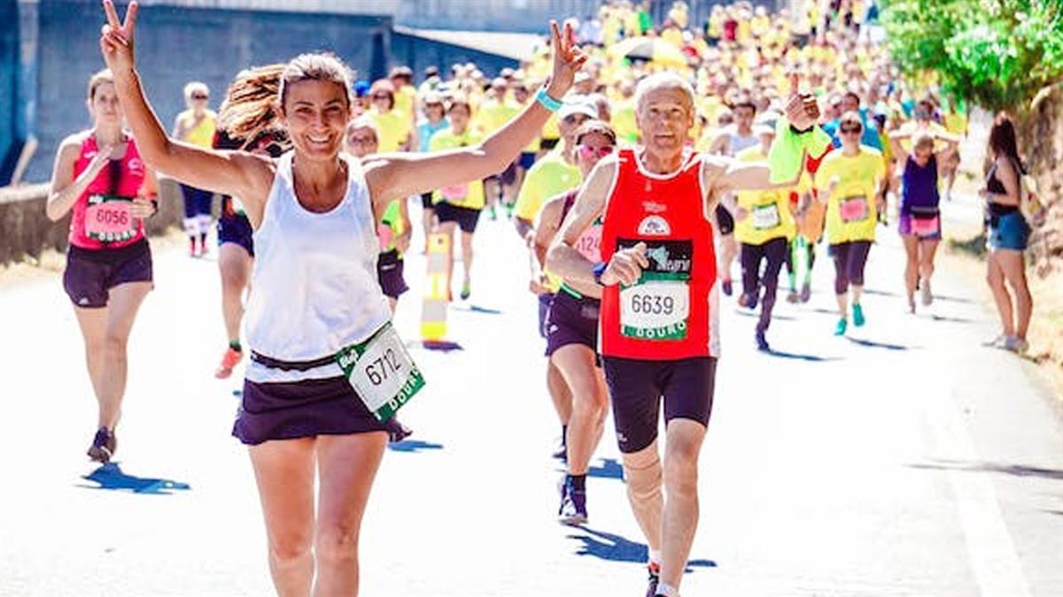 El Ayuntamiento, a través de la concejalía de Deportes, colabora con el Club Triatlón SO3 Valdemorillo, organizador del evento
