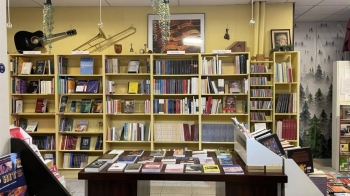 El PSOE alerta de que el 41% de las librerías de Madrid "están en peligro" 