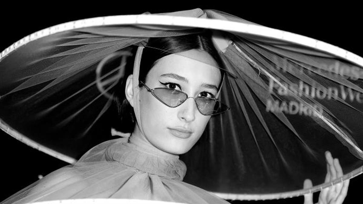 Las historias fantásticas de Odette Álvarez, el origen de los cuentos de Compte o el otoño en la ciudad de Ángel Schlesser han llenado la pasarela madrileña