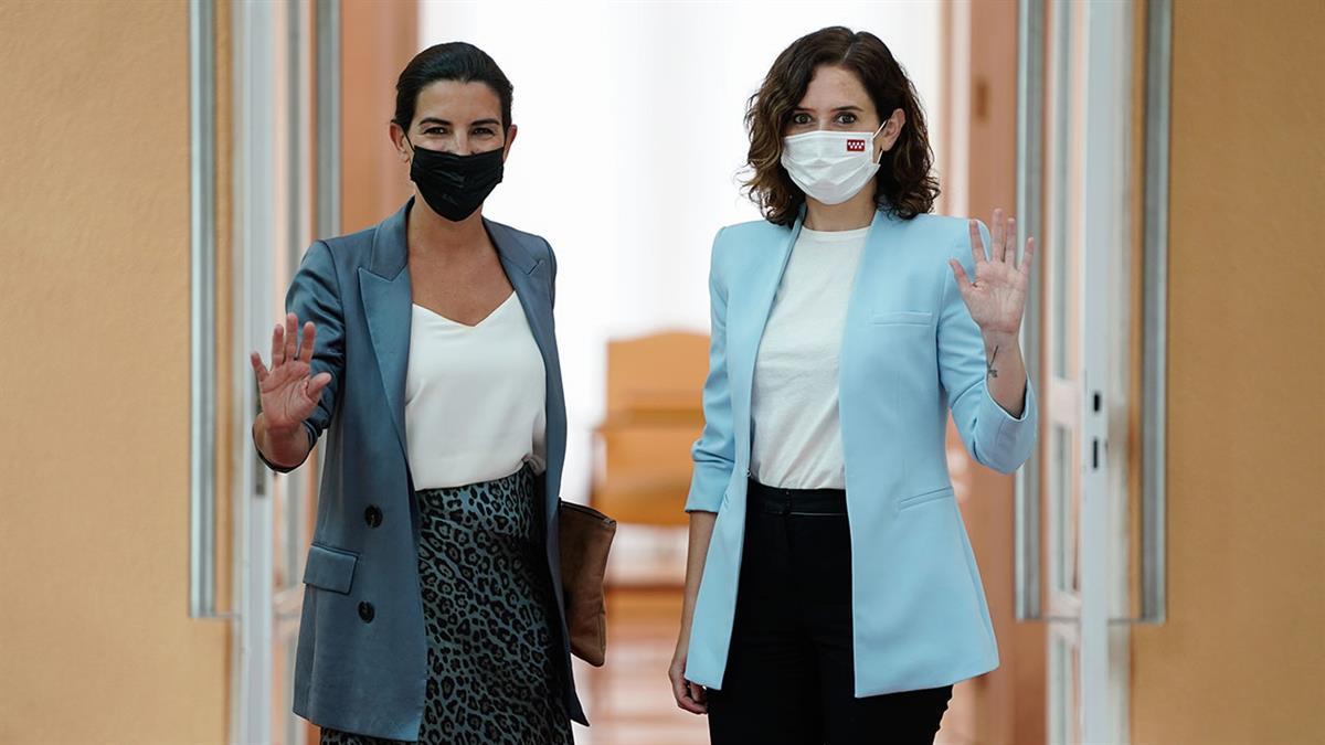 El Gobierno Regional ya ha recibido el documento que solicitaban a VOX para que avanzaran las negociaciones