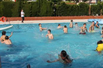 Lee toda la noticia 'Las piscinas de Getafe abrirán el 6 de julio con la mitad del aforo'