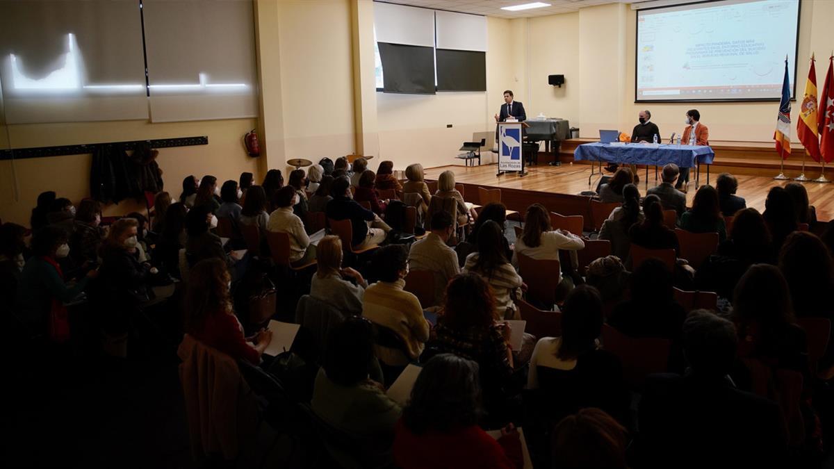 De la Uz: “La jornada responde a la demanda de los centros"