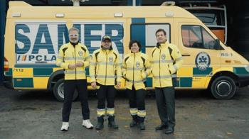 Se cambia el color naranja al amarillo completo, el color que identifica a la medicina