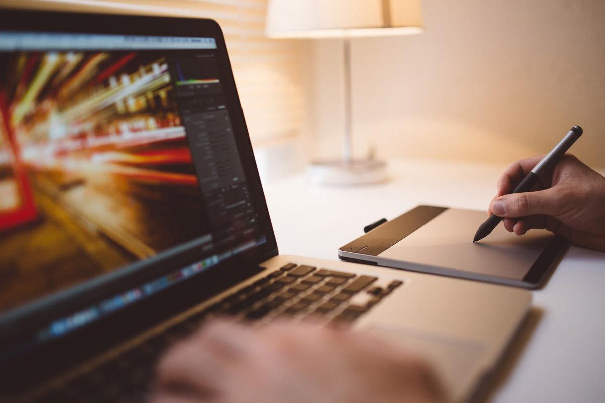 En colaboración con Coursera ofertan alrededor de 4.000 cursos gratuitos en diferentes materias demandadas en el mercado laboral