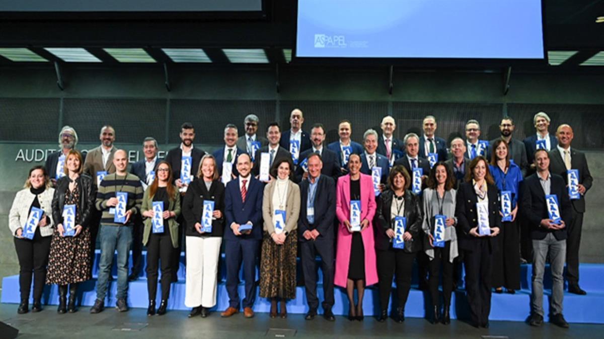 Los premios son el reconocimiento a su compromiso con el reciclaje de papel y cartón