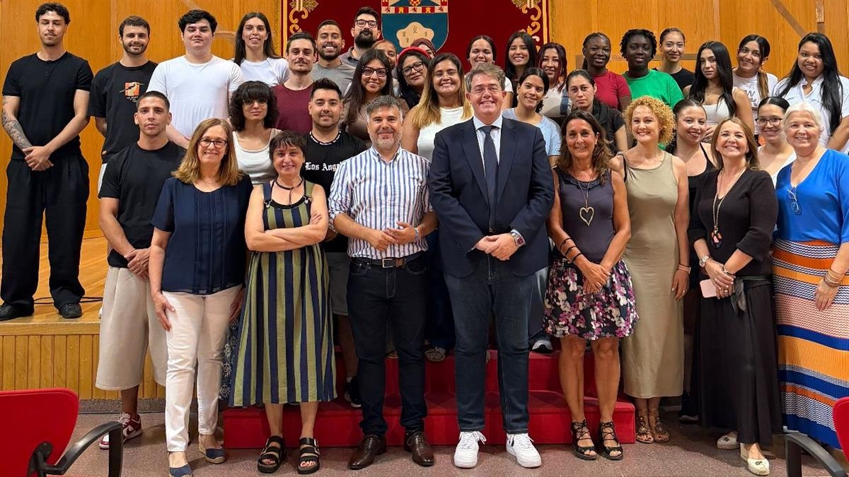 El nuevo programa de formación y empleo permitirá a las personas seleccionadas trabajar en distintas áreas municipales mientras reciben formación que mejore su empleabilidad 