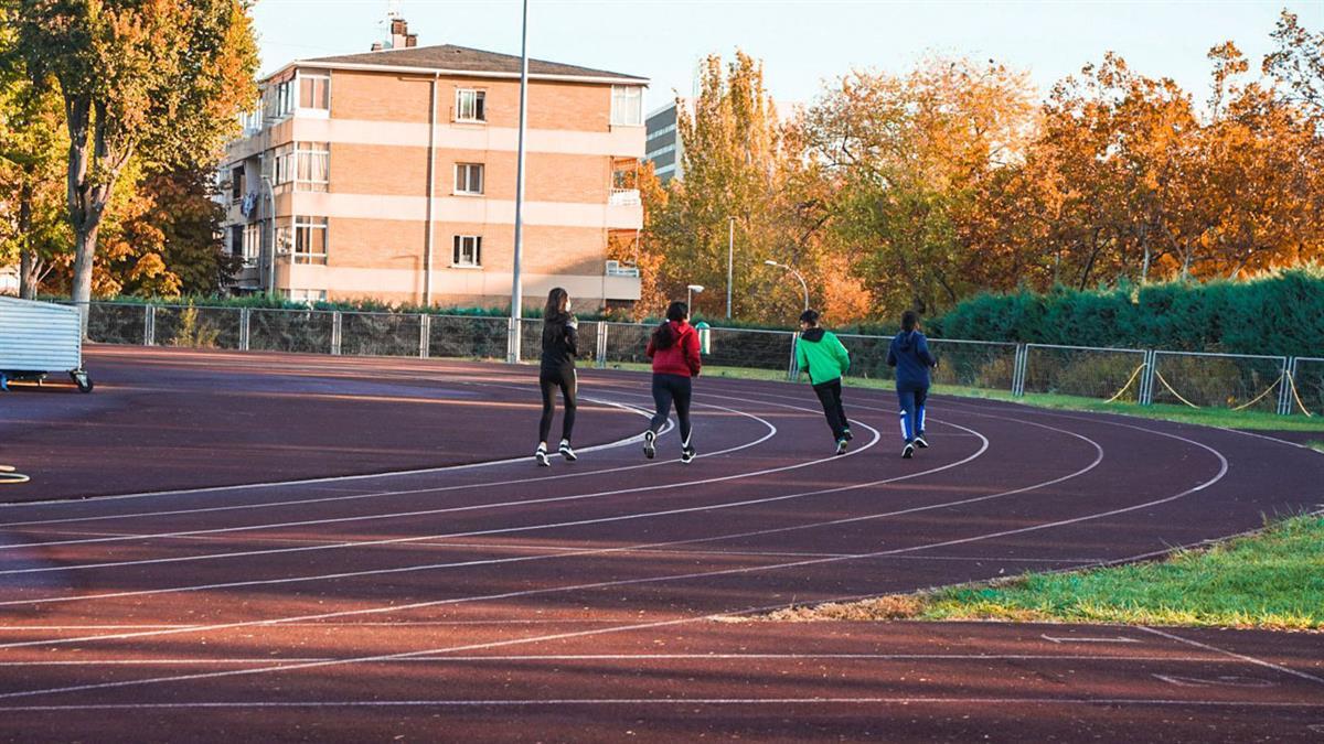 Del primero se va a arreglar la pista de atletismo y del segundo, la climatización e iluminación 