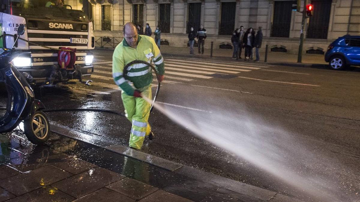 Con 160 trabajadores y 90 medios mecánicos