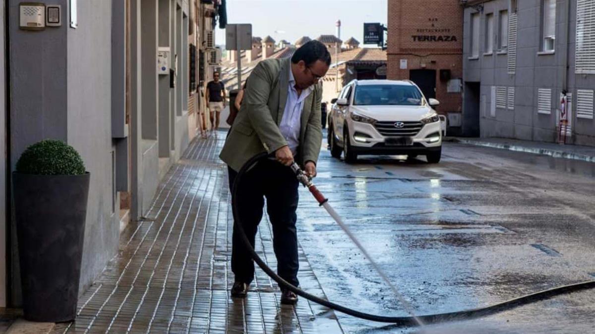 Este año se incluye la limpieza de jardines y zonas verdes