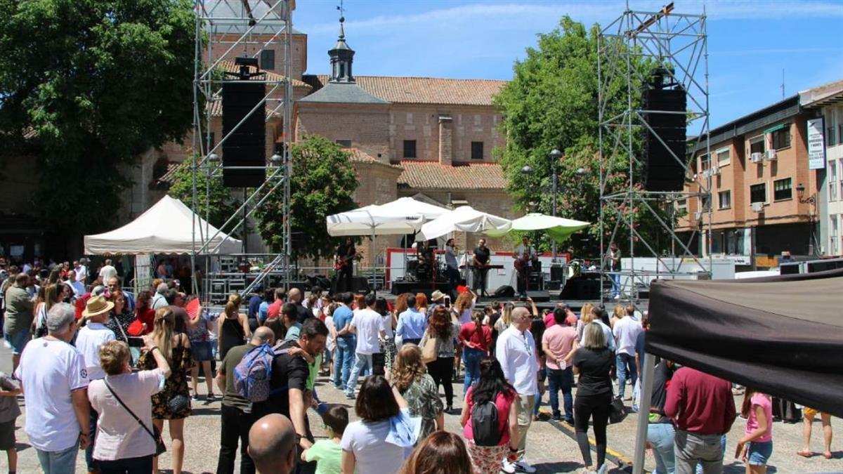 La Plaza de la Constitución volverá a llenarse de buena música española 