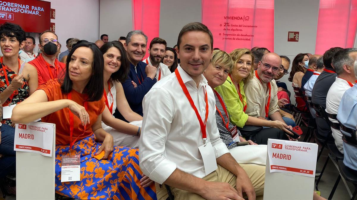 El secretario general ha ofrecido a la presidenta "toda la lealtad institucional"