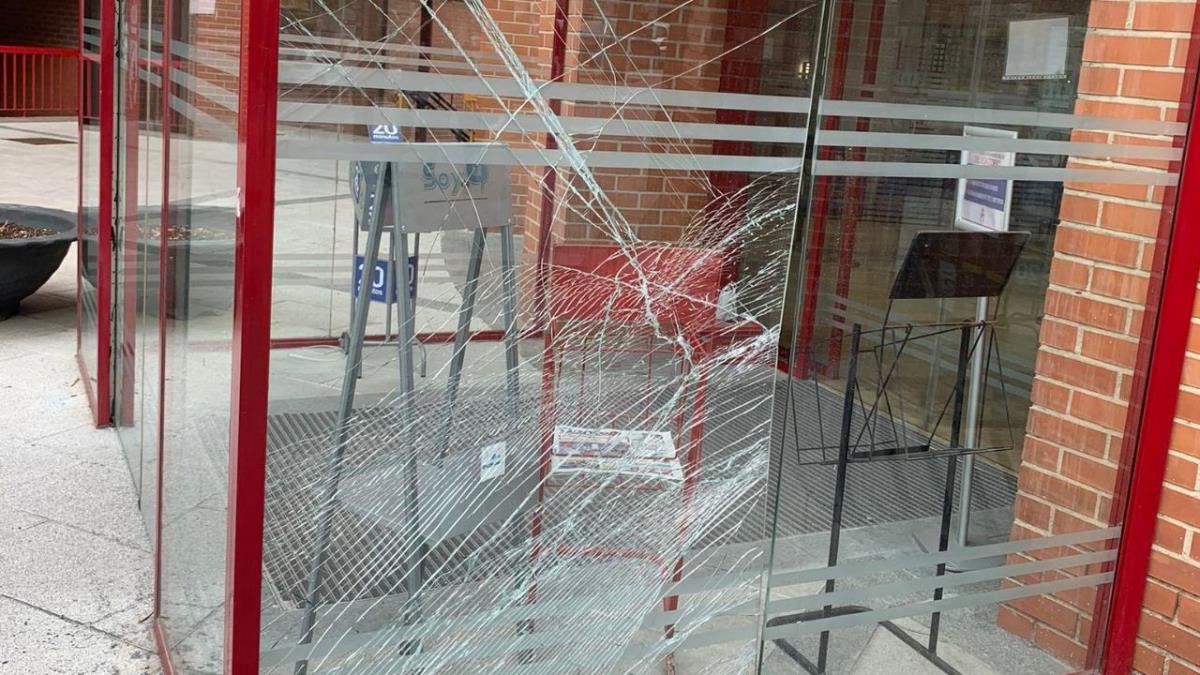 Los hechos se remontan a la mañana del sábado día 10 de abril, cuando se tuvo conocimiento del acto vandálico en cuestión