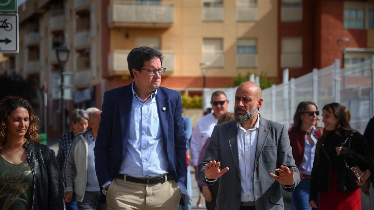 El PSOE pone sobre la mesa los "problemas" de la ciudad y las "soluciones" que impulsan