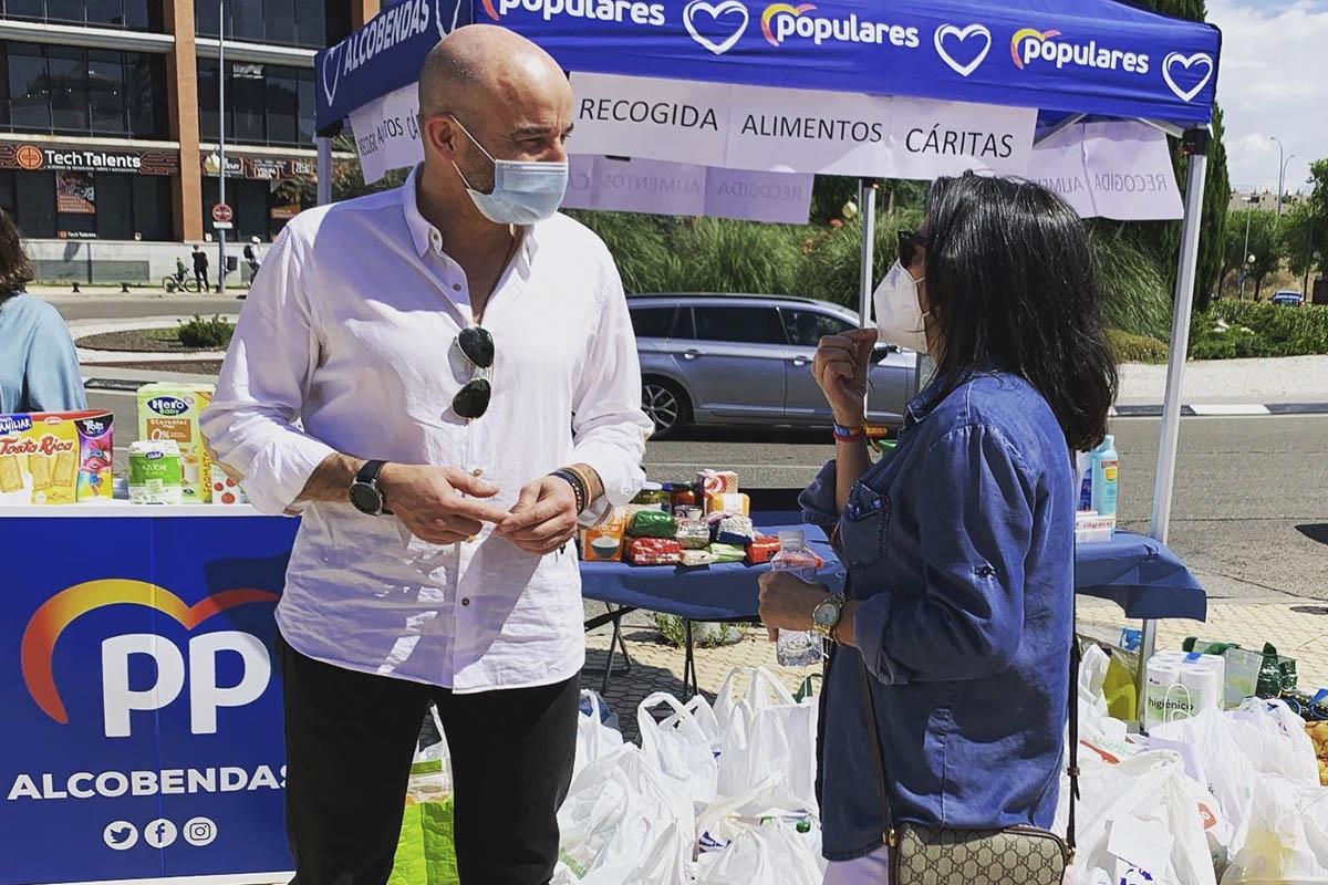 Se han recogido más de 2.500 kilos de alimentos, productos de limpieza e higiene para CÁRITAS