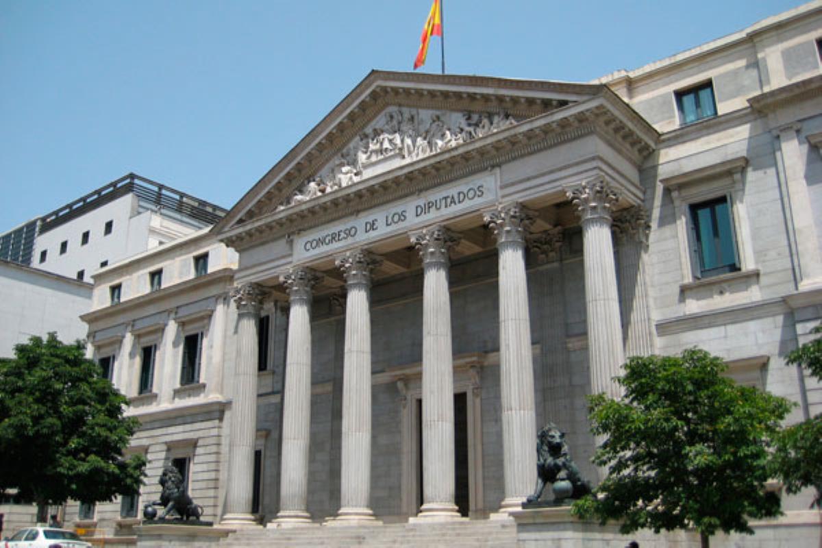 El Congreso tumba la propuesta del Gobierno por el que las administraciones locales cederían sus superávits al Estado
