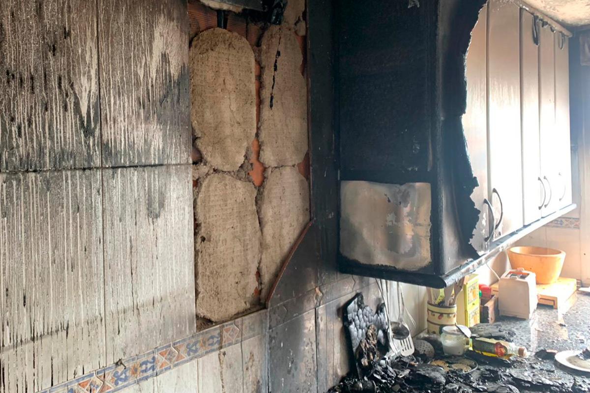 Se originó en una cocina de un sexto piso durante el mediodía