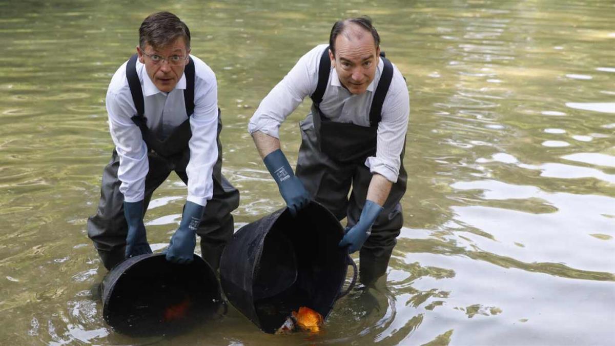 Tras su extracción para proceder al vaciado y limpieza del estanque