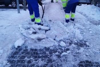 Lee toda la noticia 'Los drones ayudan a los Bomberos a comprobar el estado de los tejados'