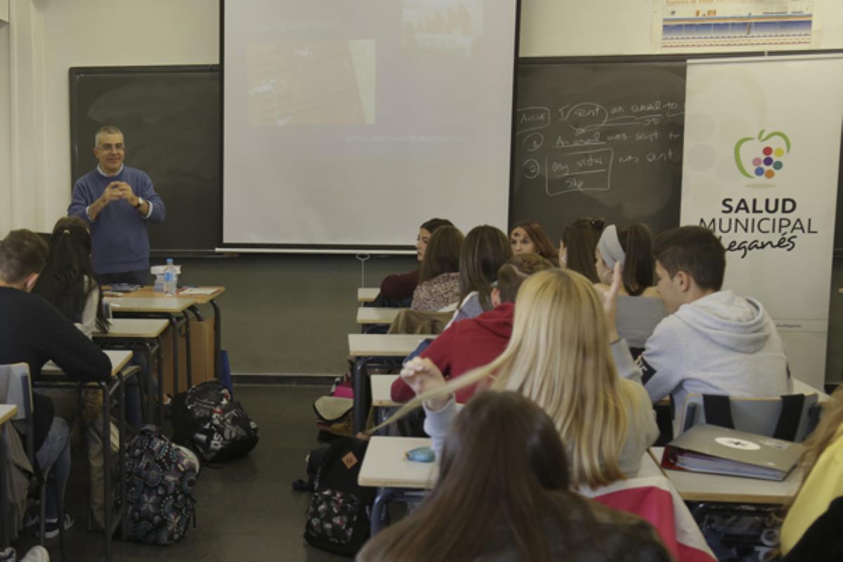 El ayuntamiento pone en marcha un programa con la colaboración del Colegio Oficial de Enfermería de Madrid