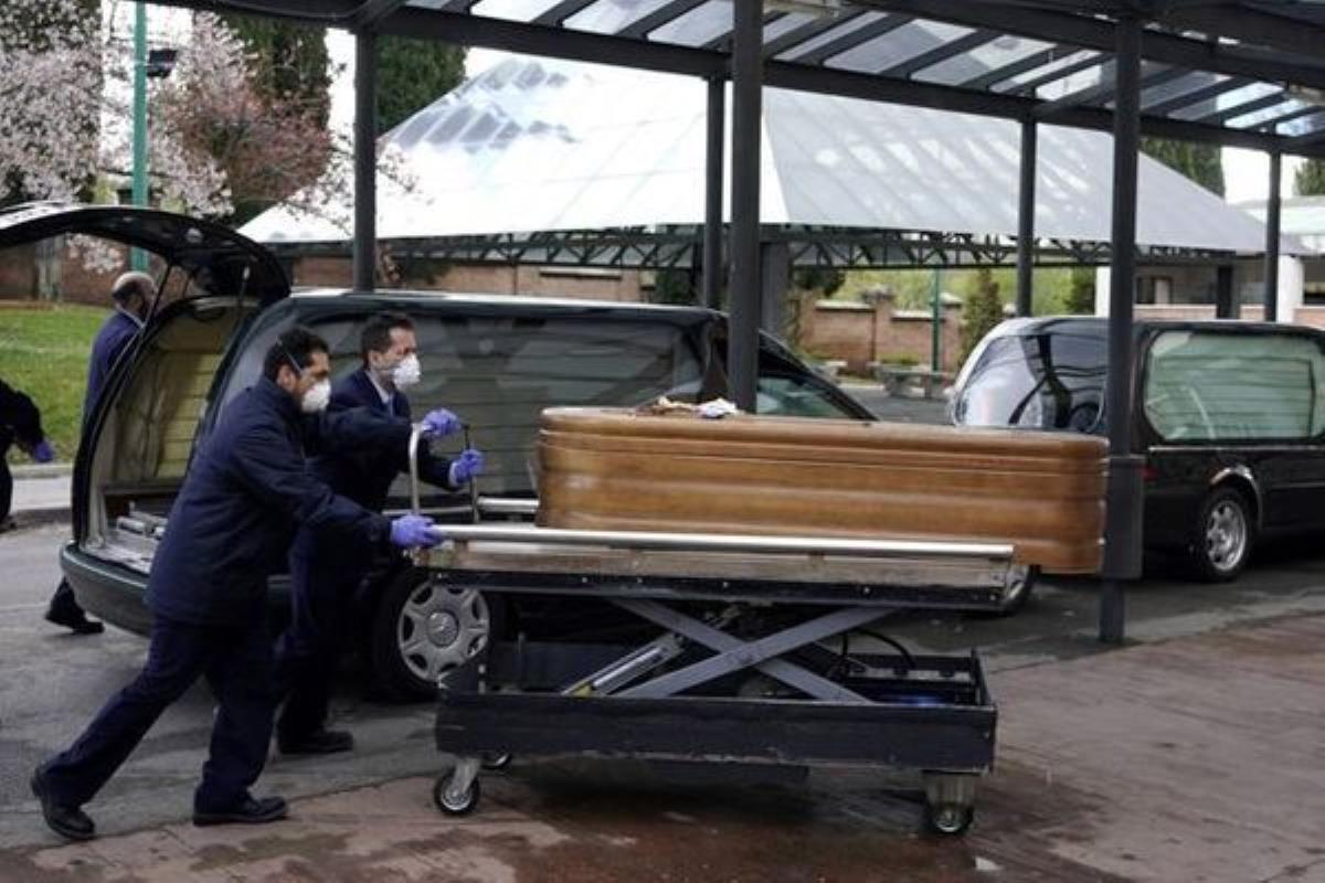 Los 60 fallecidos por covid no reclamados por nadie, descansan en Carabanchel