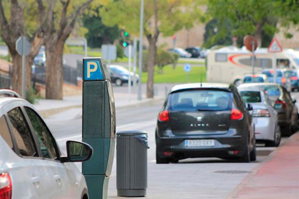 El Ayuntamiento de Madrid mantiene la medida para facilitar a quienes trabajen sus desplazamientos en coche